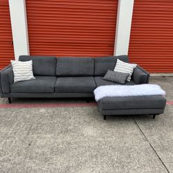 *FREE DELIVERY* Gray L Shaped Sectional Sofa - Living Spaces