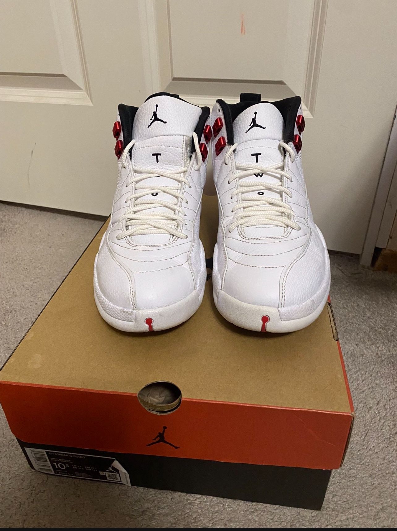 JORDAN 12 TWIST SIZE 10.5