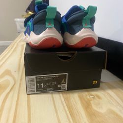 Brand new clean fresh out of the box Jordan 23/7 2 EasyOn (PS) Unisex Kids Sneakers 11C Blue/Green