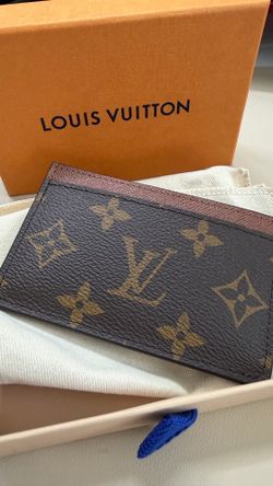 Loui Vuitton Card Holder