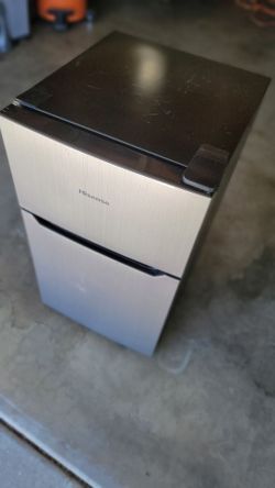 Hisense Mini Refrigerator - 3.3 cu ft - Brushed Silver  Double Door