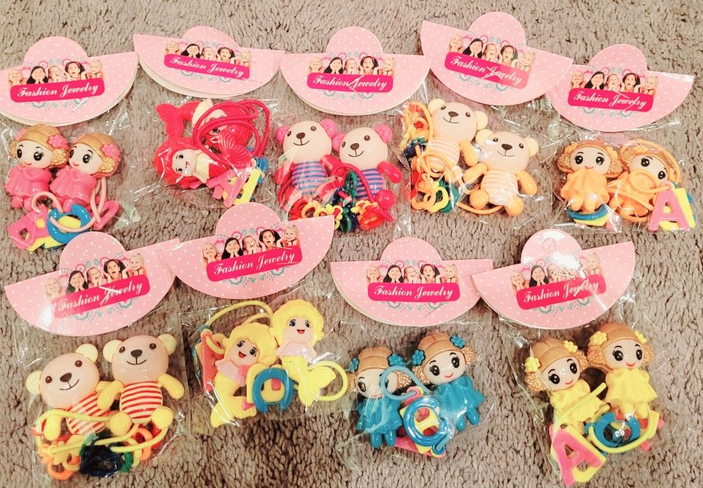 Girl Hair Ties