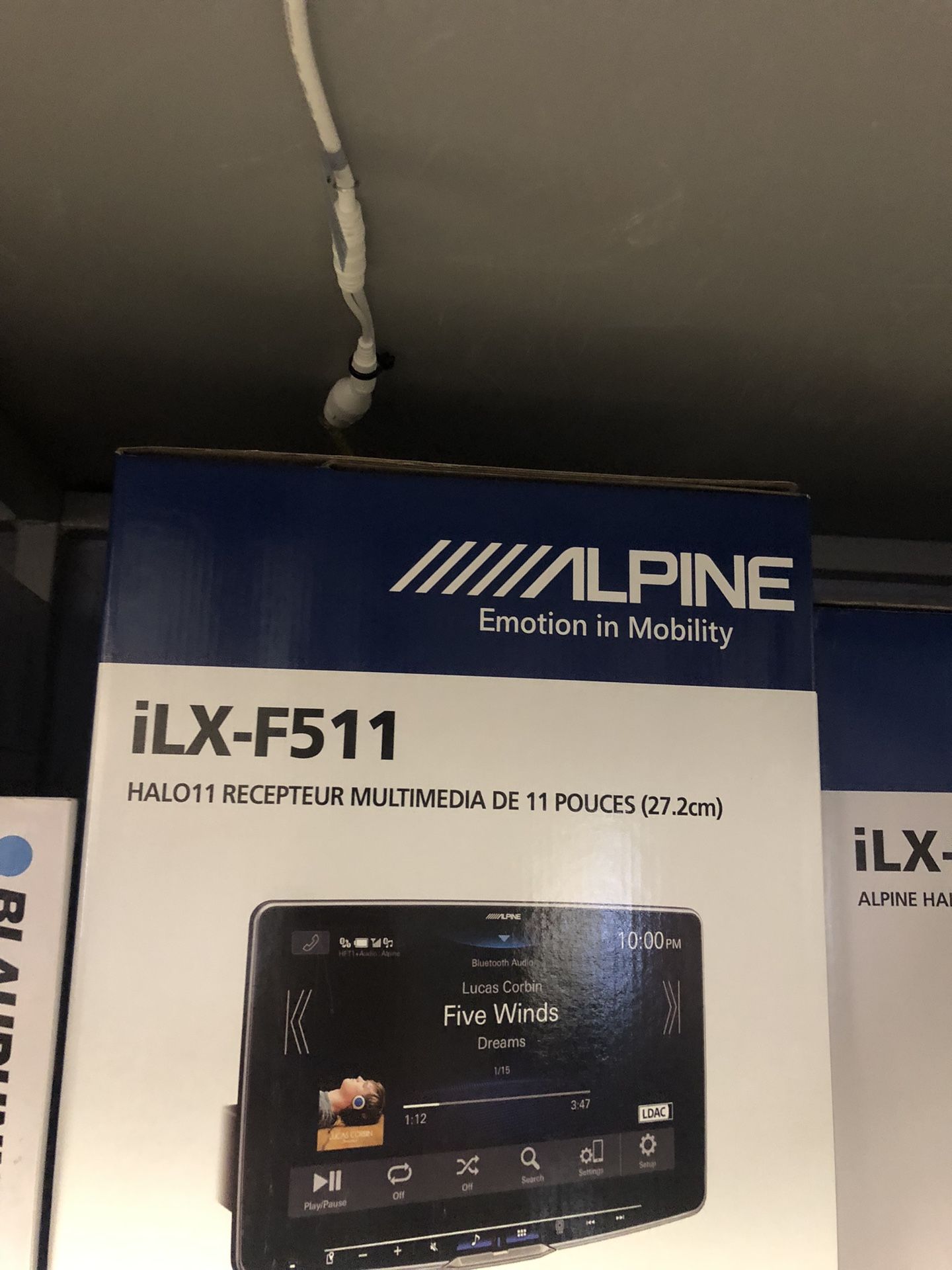 Alpine Ilx f511 On Sale For 1199