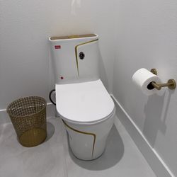 New Modern Gold & White Toilet