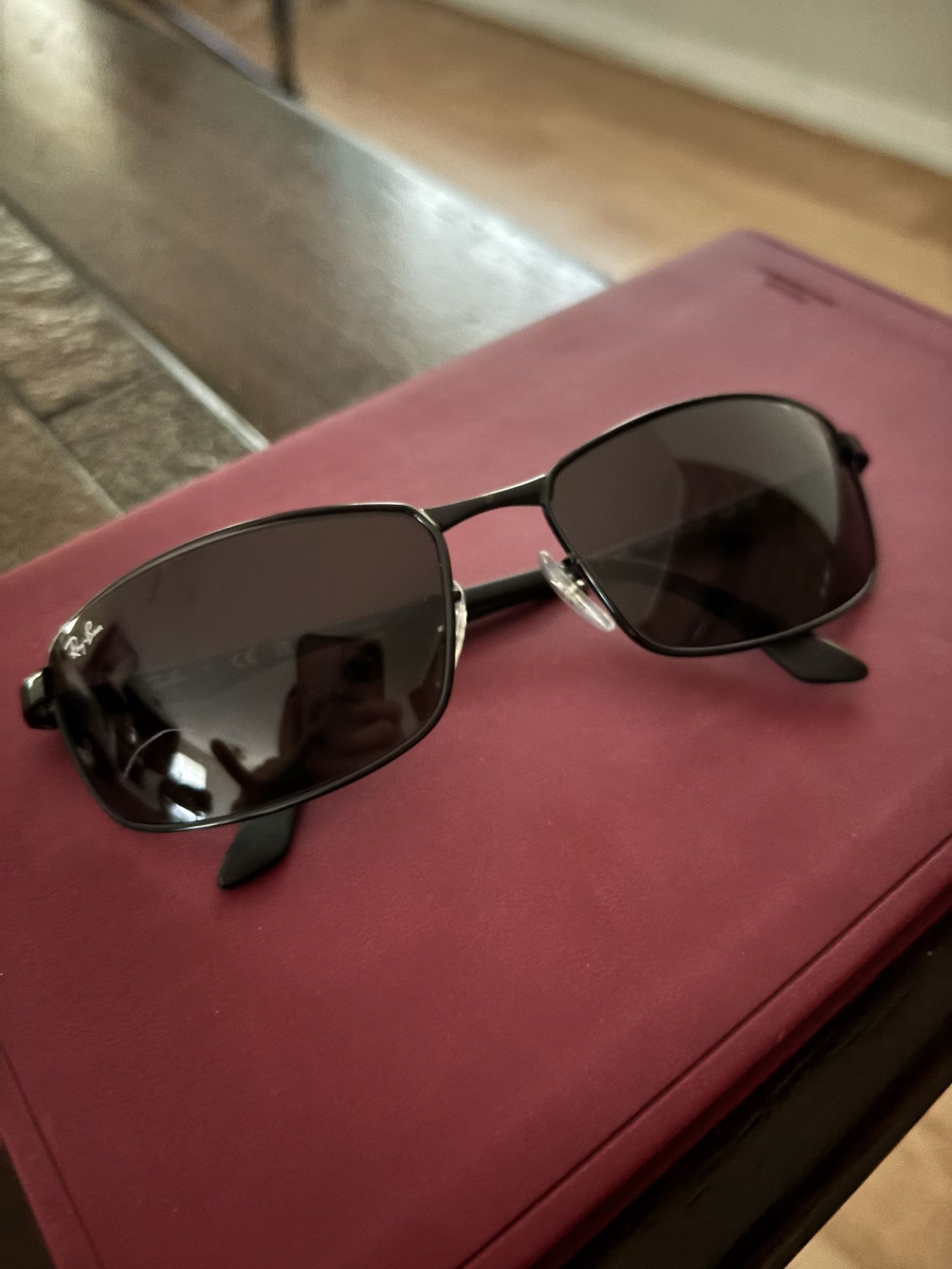 RayBan Sunglasses RB3498