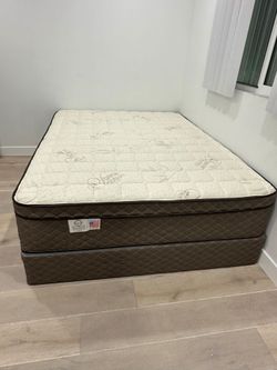 Queen Size Mattress Pillow Top New