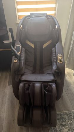 MYNTA Full Body Massage Chair