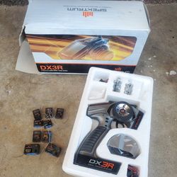 RC Car Spektrum Dx3r With 9 Receivers