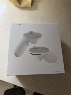 Surreal Vision Pro controllers