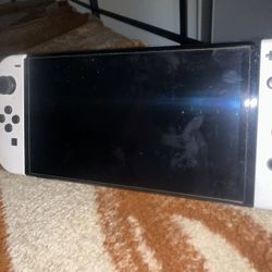 Im Selling This Nintendo Switch Oled 