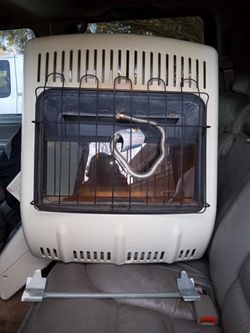 Mr Heater Wall Mount 20k BTU NG