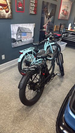 E Luz Bikes