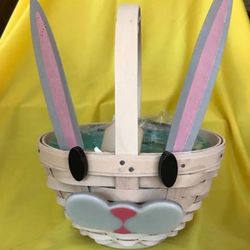 Longaberger Easter Basket 2017 Bunny Treat Set BRAND NEW NEVER Opened 