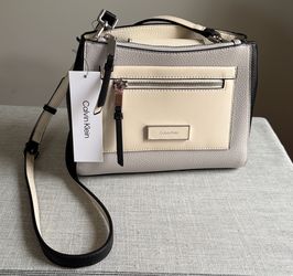 Calvin Klein Hadley Adjustable Crossbody NEW!!