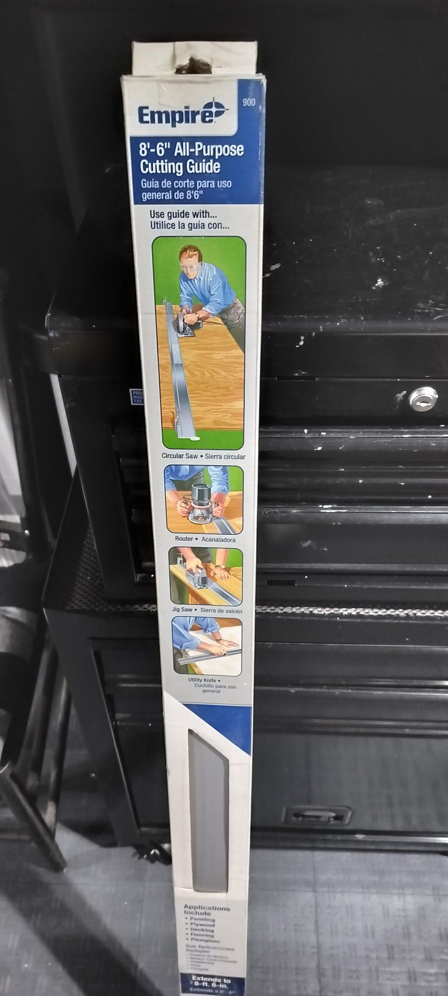 All purpose cutting guide /48" drywall t- square