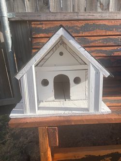 Bird house