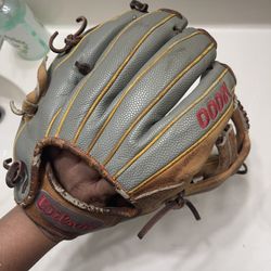 A2000 baseball Glove 