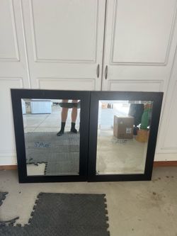 Vanity mirrors