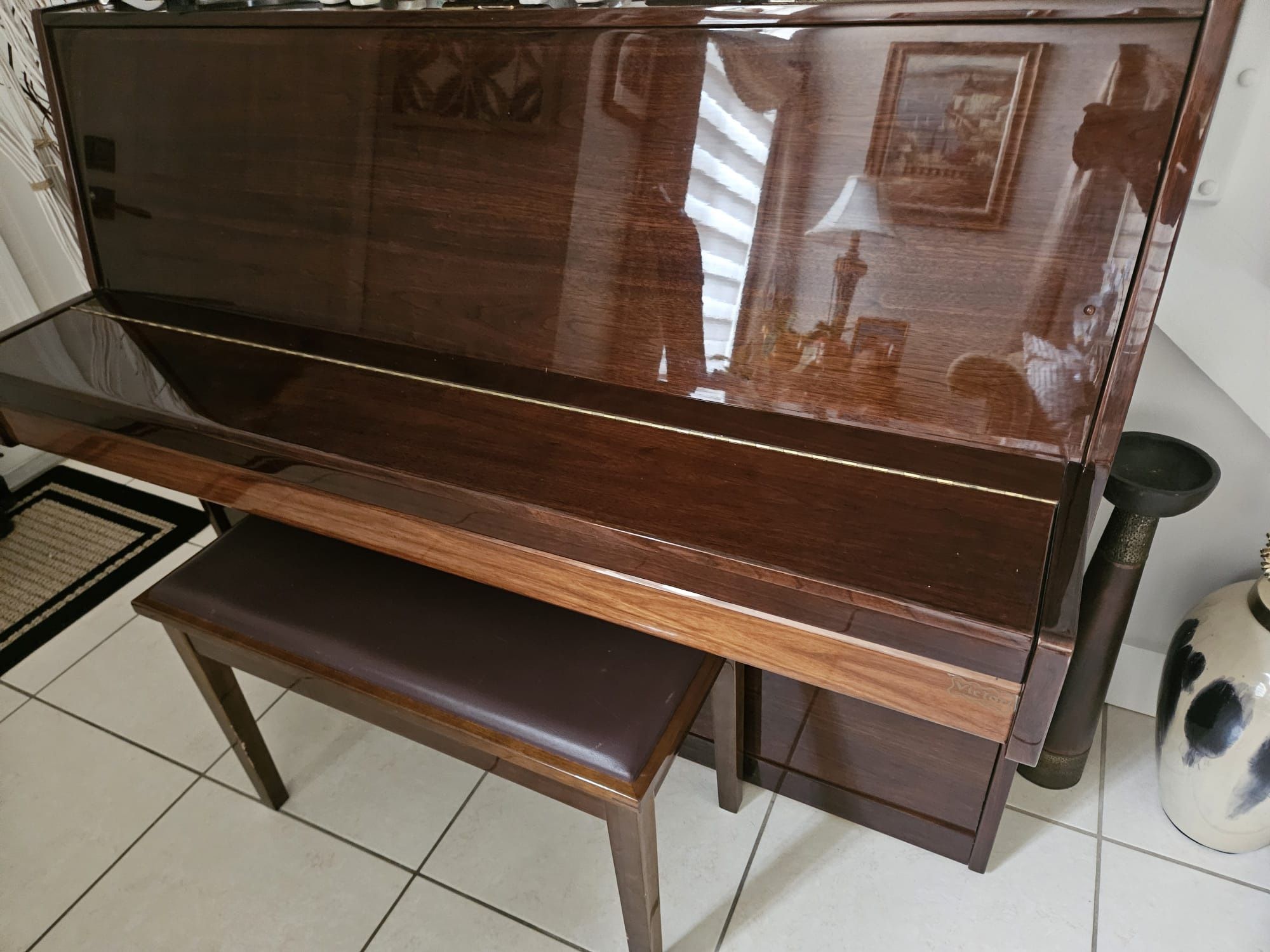 Upright Piano . Hallet, Davis & Co