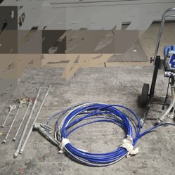 Paint Sprayer Complete Set Up Great Condition 