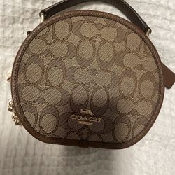 Coach Canteen Crossbody In Signature Jacquard