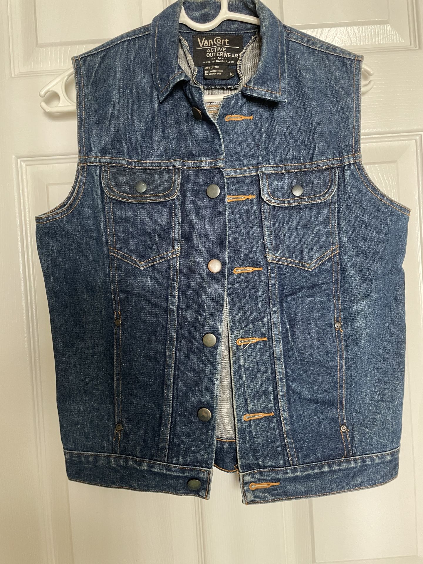 Like New! Stylish Denim Vest Jacket - Sleeveless - Blue - 14 - Women’s Girls