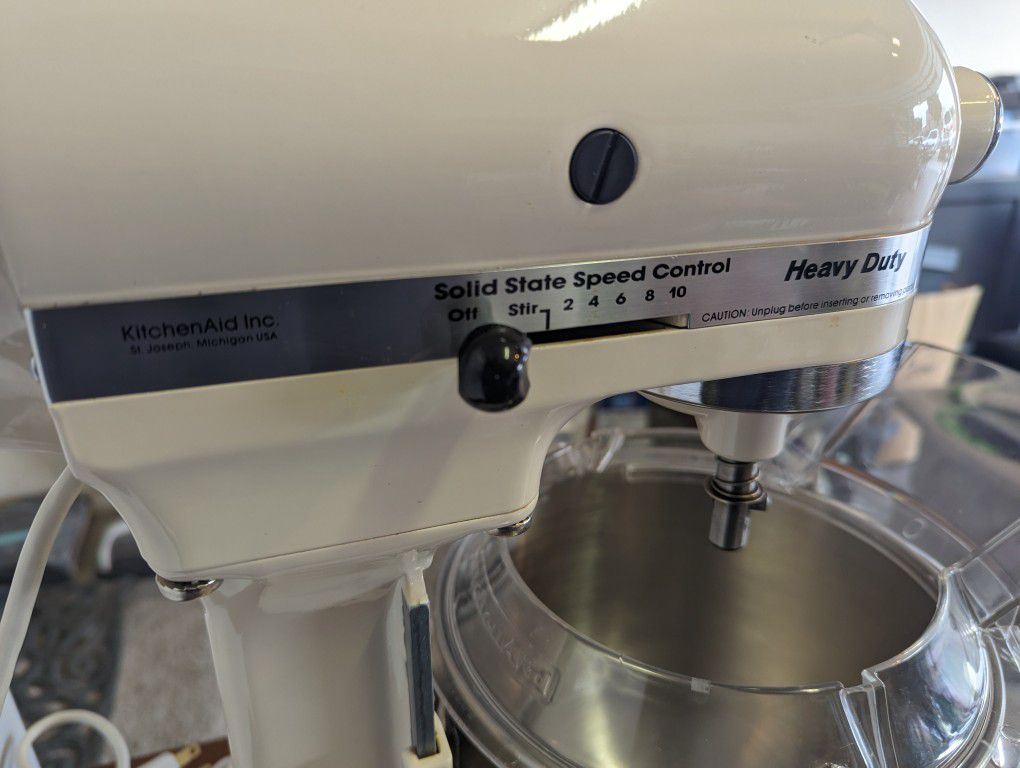 KitchenAid heavy-duty lift stand Mixer Model K5SS for Sale in Hermosa  Beach, CA - OfferUp