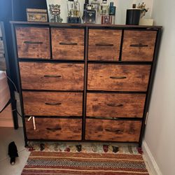 Dresser Soft  Drawers