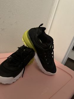 Fila Shoes Size 9 