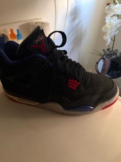 Jordan 4 retro   10.5 man size