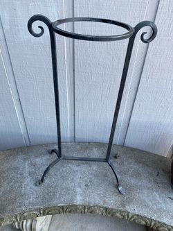Wrought IRON PLANT STAND