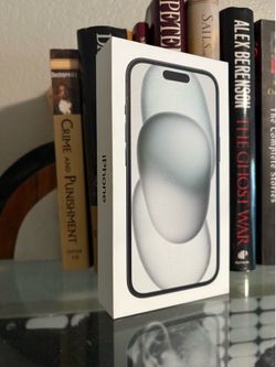 Apple iPhone 15 128GB in Black