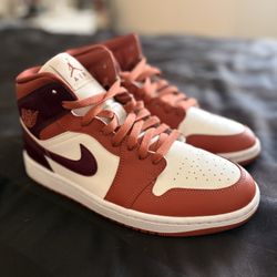 Air Jordan 1 Mid