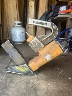 45 Degree Floor Stapler