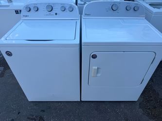 Whirlpool Washer and Dryer Set