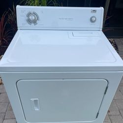 I Have A Washers And Dryer Set  From The Brand Estate 