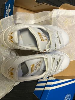 Adidas Men 8.5 Brand New