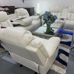 Liveng Room