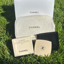 Chanel Makeup Gift Set Lipstick Eyeshadow Makeup Pouch Women Gift Set Regalos Mujer NEW, MRSP $250