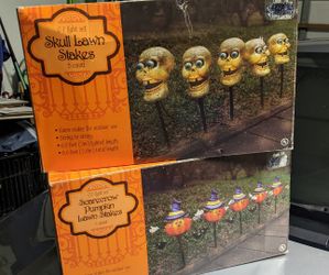 Halloween Lawn Stakes (Plug In) X2 Boxes