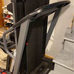 Treadmill 