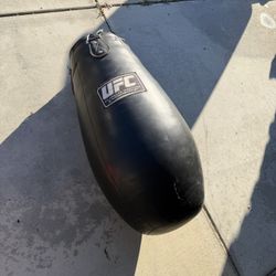 50lb UFC punching Bag 