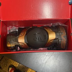 EVS Axis Pro Knee Brace