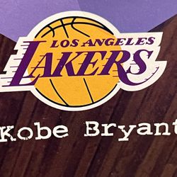 NEW FACTORY SEALED  KOBE BRYANT FIGURE 