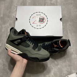 Jordan 4 Undefeated 2025 (size 11)
