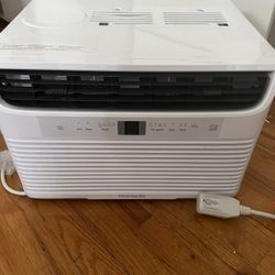 AIR CONDITION (FRIGIDAIRE)