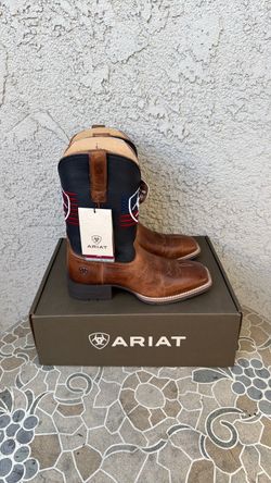COWBOY BOOTS ARIAT SIZE 8 MENS