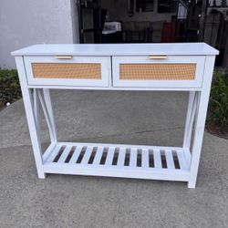 New In Box 39.3"x11.8"x31.5 White Wooden Entryway Console Table Kitchen Console Cabinet