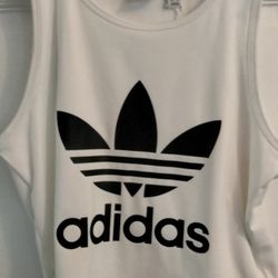 Ladies Size Medium Adidas crop top 