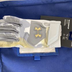 Under Armour Batting Gloves 